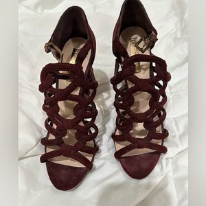 BCBGMAXAZRIA Jeb Leather Block High Heel Caged Sandal Bordeaux Burgandy Suede